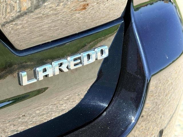 2023 Jeep Grand Cherokee Laredo 4x4