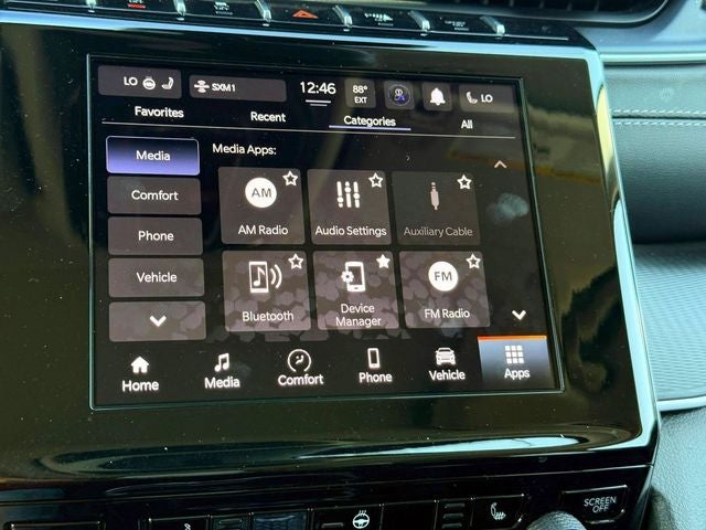 2023 Jeep Grand Cherokee Laredo 4x4