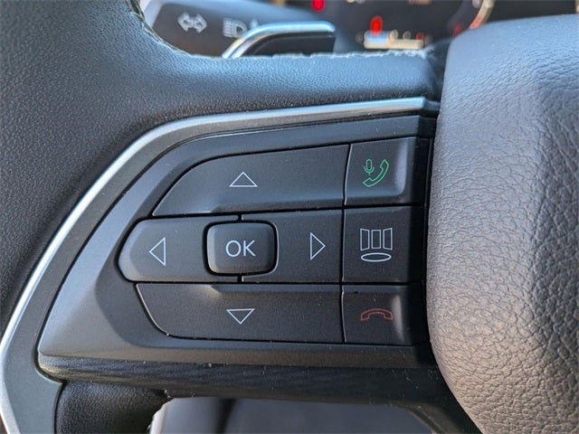 2023 Jeep Grand Cherokee Laredo 4x4