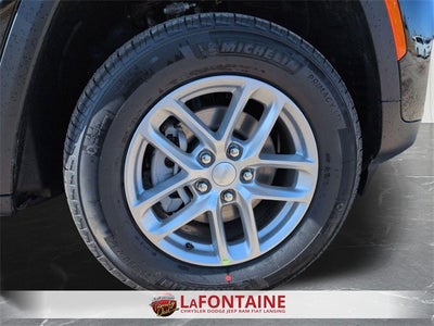 2026 Jeep Grand Cherokee GRAND CHEROKEE LAREDO X 4X4