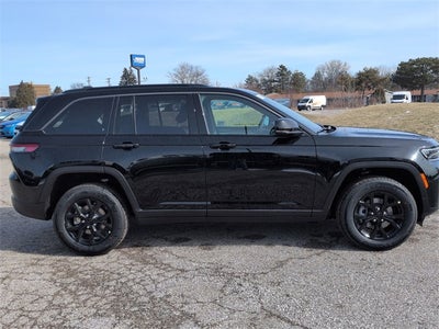 2026 Jeep Grand Cherokee GRAND CHEROKEE LAREDO ALTITUDE 4X4