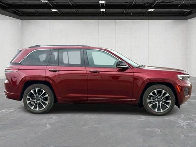 2023 Jeep Grand Cherokee Overland 4x4