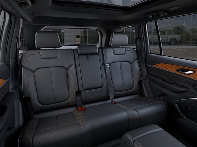 2026 Jeep Grand Cherokee GRAND CHEROKEE SUMMIT 4X4