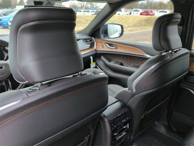 2026 Jeep Grand Cherokee GRAND CHEROKEE SUMMIT 4X4