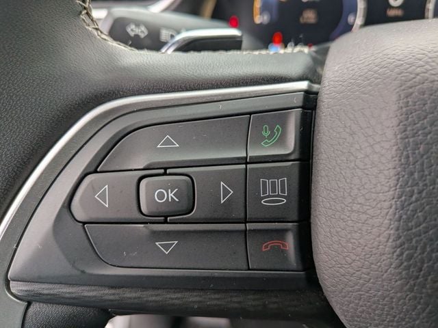 2024 Jeep Grand Cherokee L Altitude 4x4