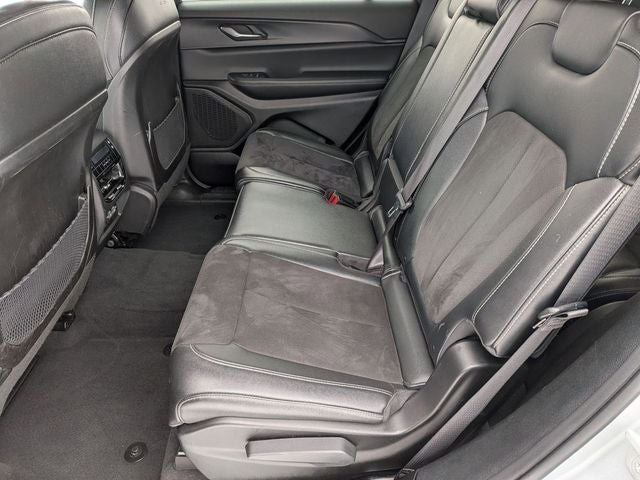 2024 Jeep Grand Cherokee L Altitude 4x4