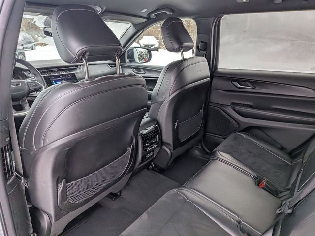 2024 Jeep Grand Cherokee L Altitude 4x4