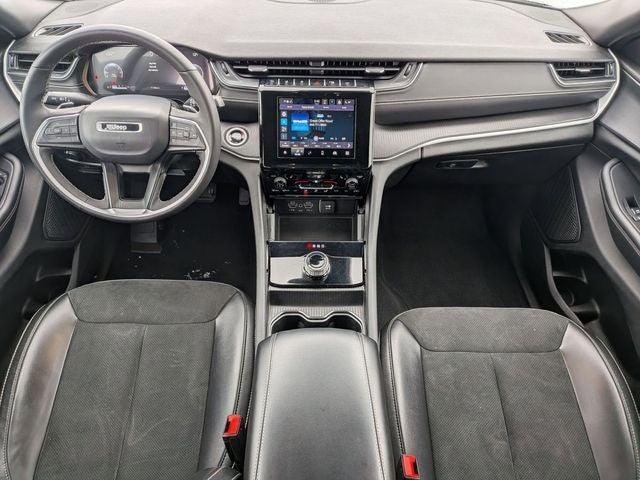 2024 Jeep Grand Cherokee L Altitude 4x4