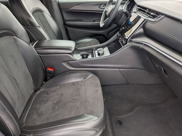 2024 Jeep Grand Cherokee L Altitude 4x4