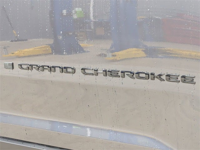 2025 Jeep Grand Cherokee L GRAND CHEROKEE L ALTITUDE 4X4