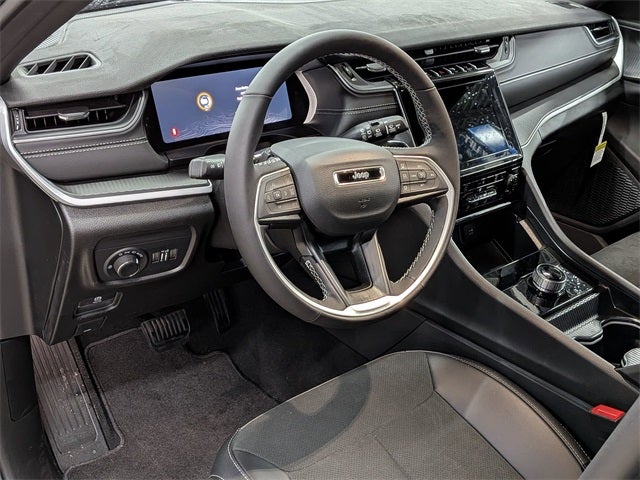 2025 Jeep Grand Cherokee L GRAND CHEROKEE L ALTITUDE 4X4