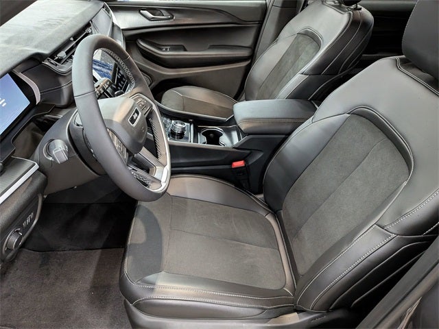 2025 Jeep Grand Cherokee L GRAND CHEROKEE L ALTITUDE 4X4