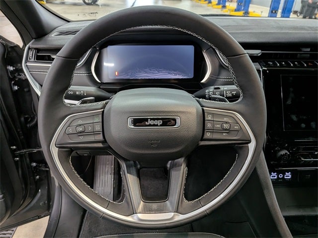 2025 Jeep Grand Cherokee L GRAND CHEROKEE L ALTITUDE 4X4