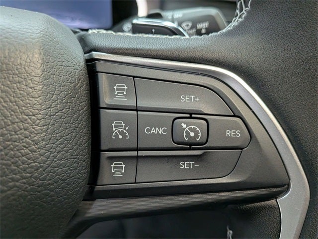 2025 Jeep Grand Cherokee L GRAND CHEROKEE L ALTITUDE 4X4