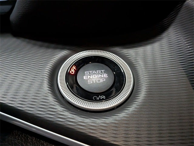 2025 Jeep Grand Cherokee L GRAND CHEROKEE L ALTITUDE 4X4