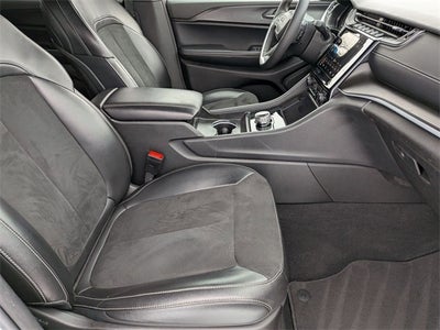 2024 Jeep Grand Cherokee L Altitude 4x4