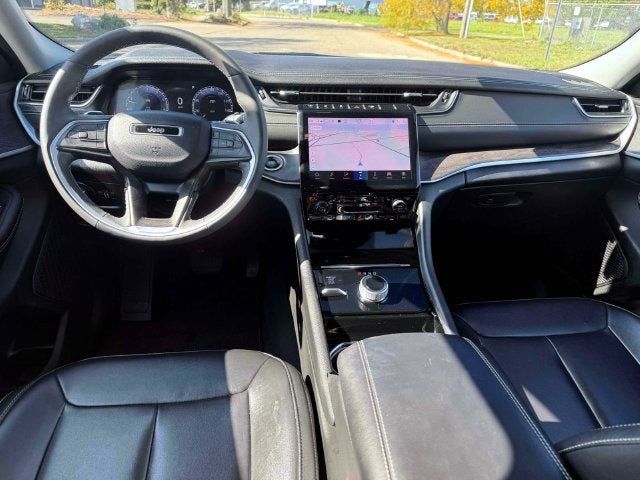 2023 Jeep Grand Cherokee L Limited 4x4