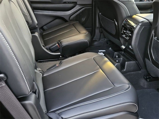 2025 Jeep Grand Cherokee L GRAND CHEROKEE L LIMITED 4X4