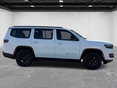 2023 Jeep Wagoneer Series II Carbide 4x4