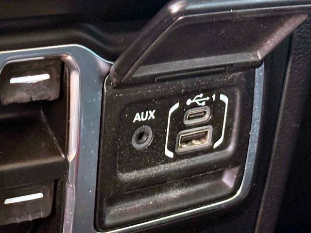 2022 Jeep Gladiator Sport S 4x4