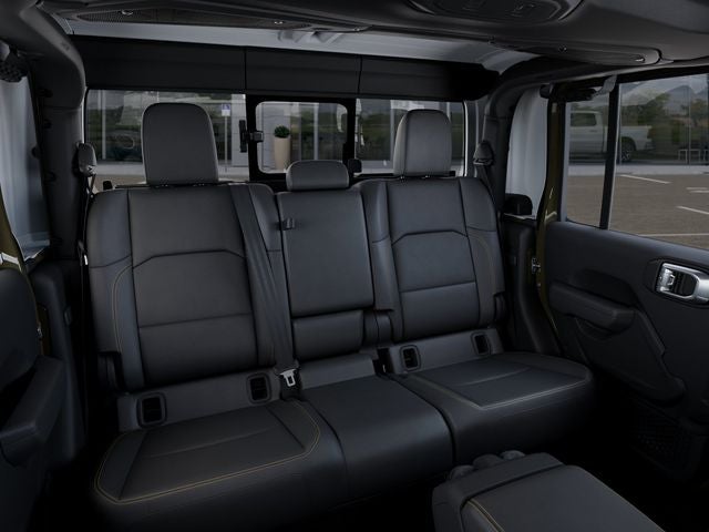 2026 Jeep Gladiator GLADIATOR SAHARA 4X4