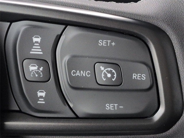 2026 Jeep Gladiator GLADIATOR SAHARA 4X4