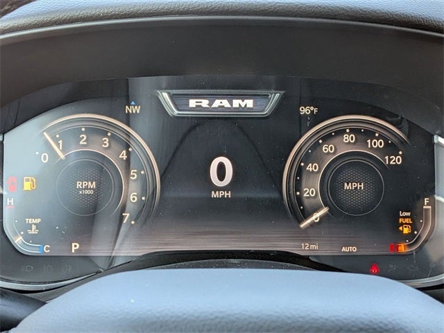 2025 RAM Ram 1500 RAM 1500 BIG HORN CREW CAB 4X4 5'7' BOX