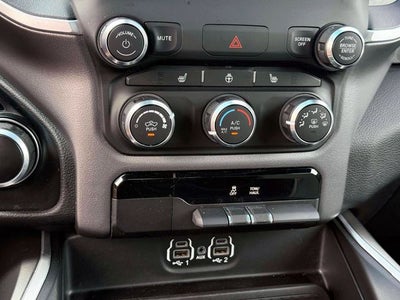2023 RAM 1500 Big Horn Crew Cab 4x4 5'7' Box