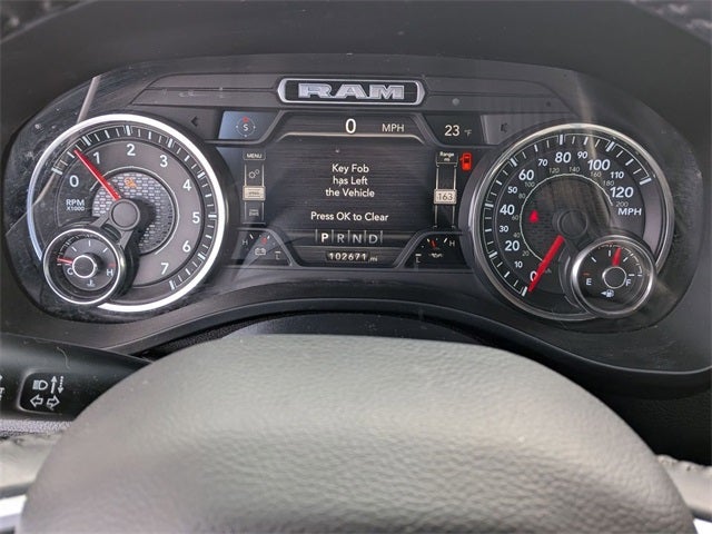 2020 RAM 1500 Big Horn Quad Cab 4x4 6'4' Box