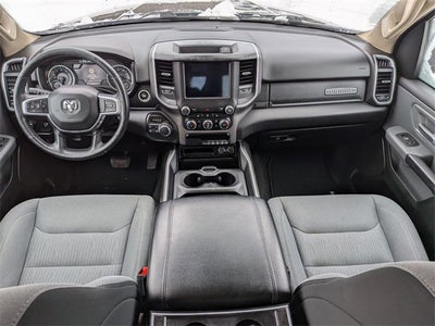 2020 RAM 1500 Big Horn Quad Cab 4x4 6'4' Box