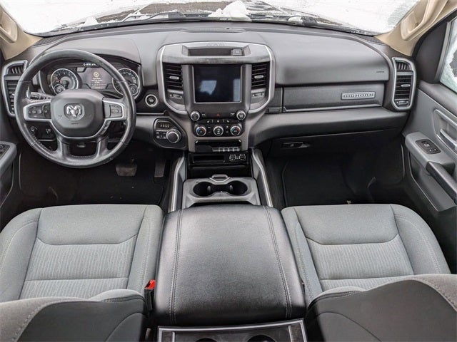 2020 RAM 1500 Big Horn Quad Cab 4x4 6'4' Box