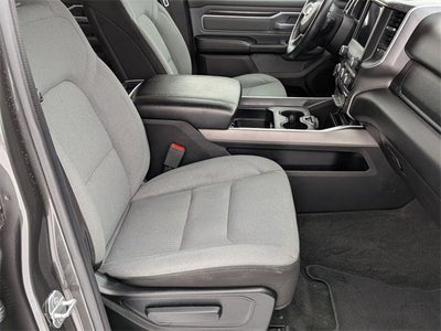 2020 RAM 1500 Big Horn Quad Cab 4x4 6'4' Box