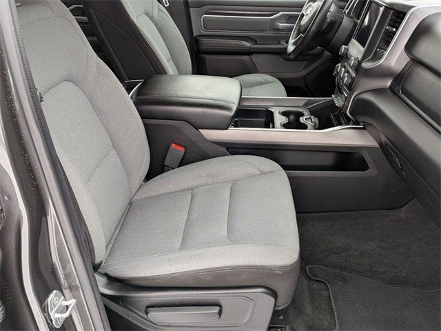 2020 RAM 1500 Big Horn Quad Cab 4x4 6'4' Box