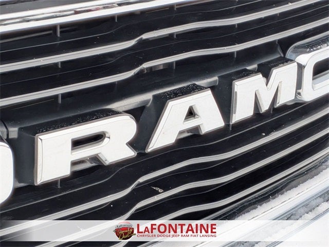 2020 RAM 1500 Big Horn Quad Cab 4x4 6'4' Box