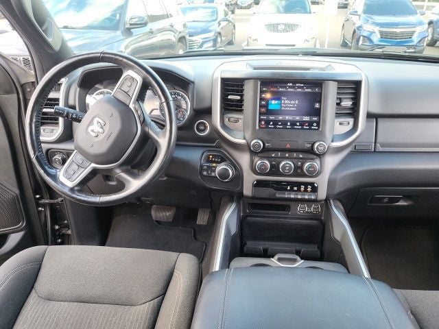 2020 RAM 1500 Big Horn Crew Cab 4x4 5'7' Box