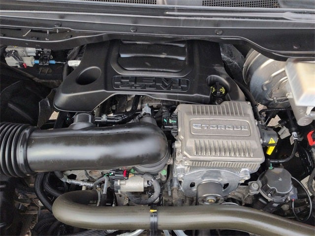 2020 RAM 1500 Big Horn Crew Cab 4x4 5'7' Box