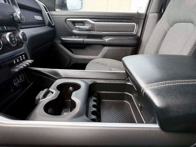 2020 RAM 1500 Big Horn Crew Cab 4x4 5'7' Box