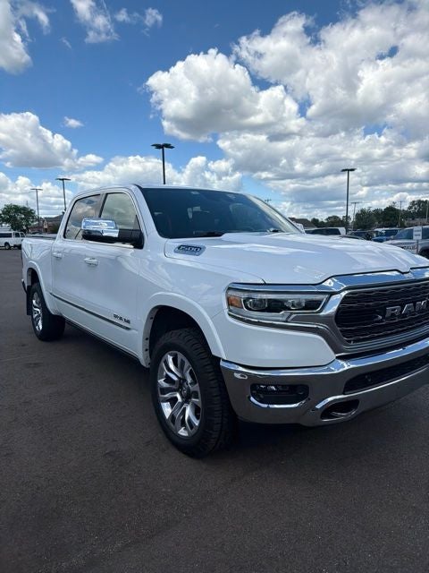 2023 RAM 1500 Limited Crew Cab 4x4 5'7' Box