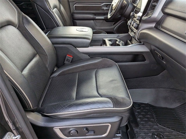 2024 RAM 1500 Laramie Crew Cab 4x4 5'7' Box