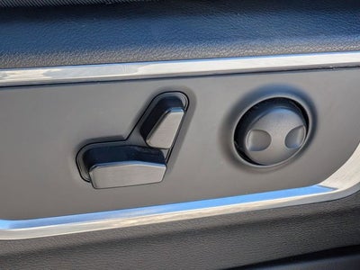 2024 RAM 1500 Laramie Crew Cab 4x4 5'7' Box