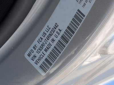 2024 RAM 1500 Laramie Crew Cab 4x4 5'7' Box