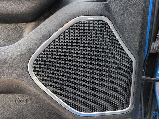 2021 RAM 1500 Laramie Crew Cab 4x4 5'7' Box