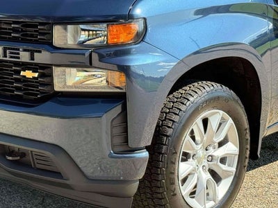 2020 Chevrolet Silverado 1500 4WD Crew Cab Short Bed Custom