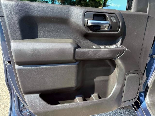 2020 Chevrolet Silverado 1500 4WD Crew Cab Short Bed Custom
