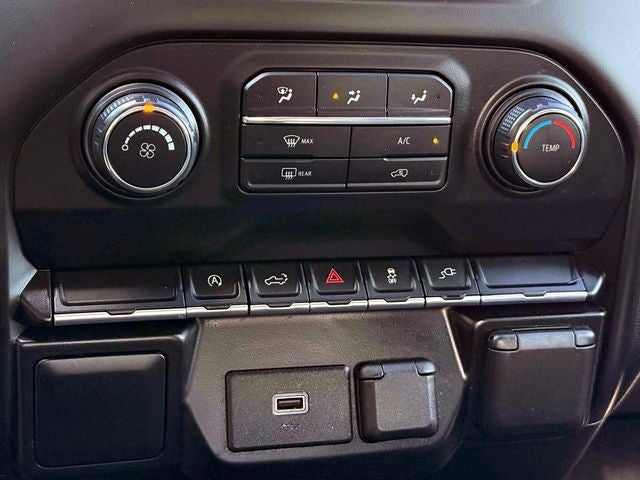 2020 Chevrolet Silverado 1500 4WD Crew Cab Short Bed Custom