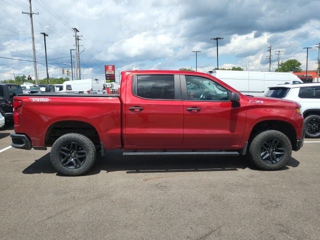 2021 Chevrolet Silverado 1500 4WD Crew Cab Short Bed Custom Trail Boss