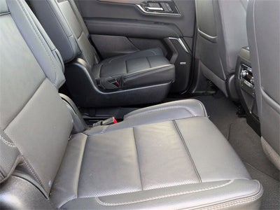 2025 GMC Yukon 4WD Denali