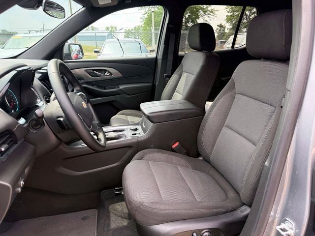 2024 Chevrolet Traverse Limited AWD LT Cloth