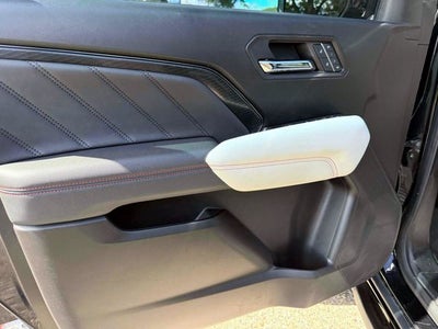 2024 GMC Canyon 4WD AT4X