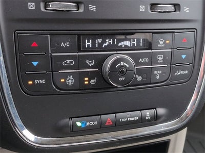 2013 Chrysler Town & Country Touring-L